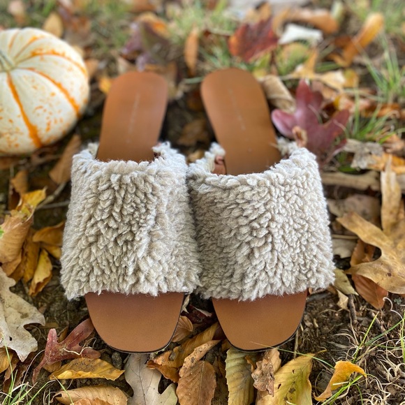 ZARA Basic Collection Mules - Picture 7 of 8